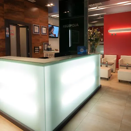 Hotel Maritimo 3*