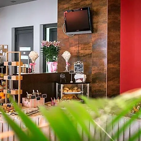 Hotel Maritimo 3*