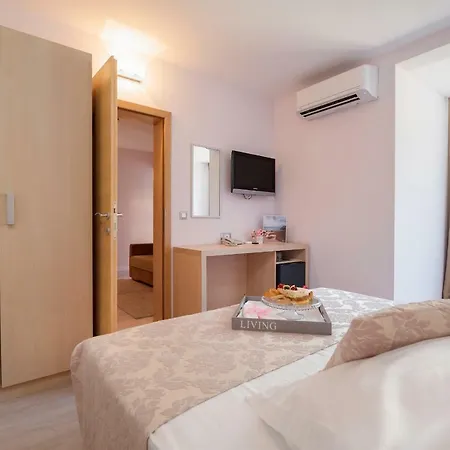 Maritimo Hotel 3*