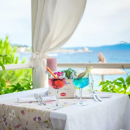 Maritimo 3* Makarska