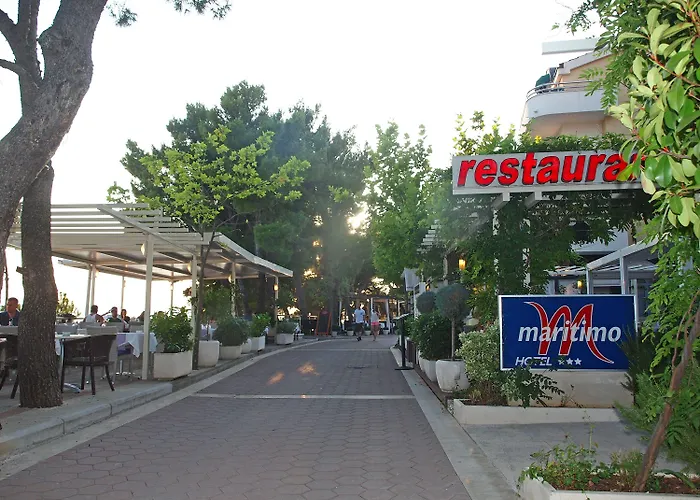 Maritimo 3* Makarska