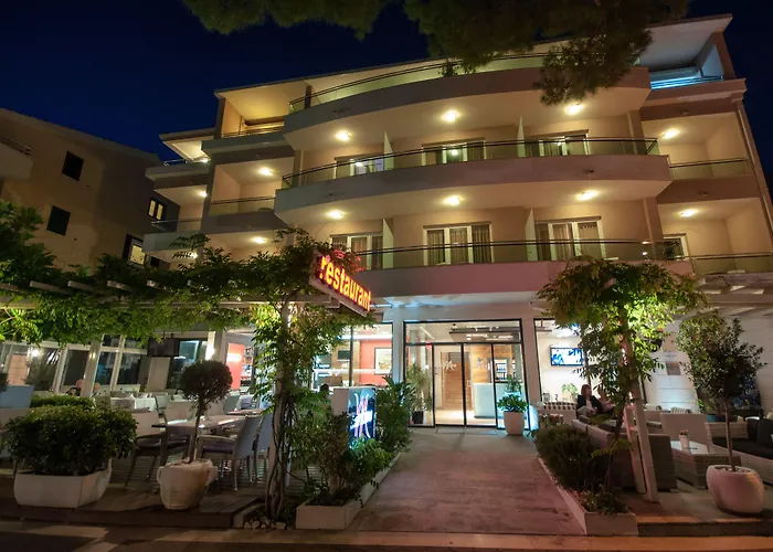 Maritimo Szálloda Makarska